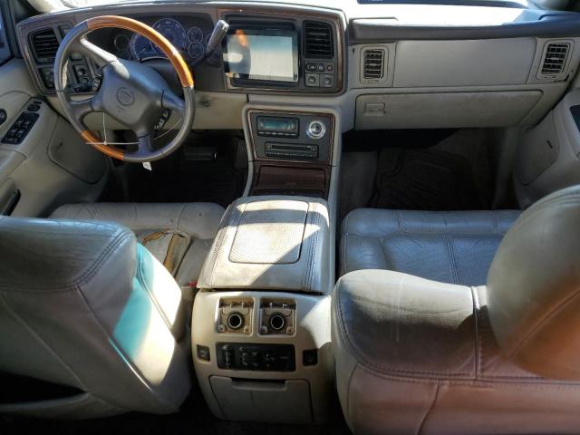 1GYEC63T72R282538 - 2002 CADILLAC ESCALADE LUXURY WHITE photo 8