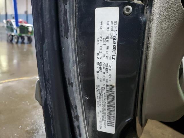 2A4RR8DG3BR616670 - 2011 CHRYSLER TOWN & COU TOURING L GRAY photo 12