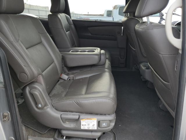 5FNRL5H9XEB014222 - 2014 HONDA ODYSSEY TOURING SILVER photo 11