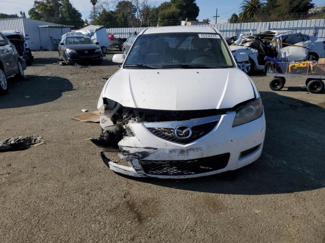 JM1BK12G281802705 - 2008 MAZDA 3 I WHITE photo 5