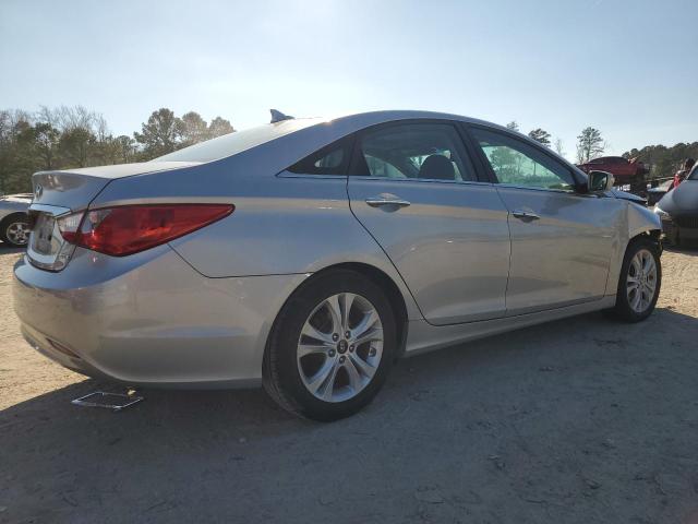 5NPEC4AC1BH004366 - 2011 HYUNDAI SONATA SE SILVER photo 3