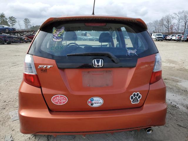 JHMGE8H51CC016529 - 2012 HONDA FIT SPORT ORANGE photo 6