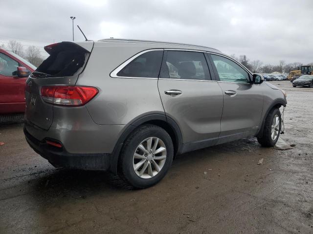 5XYPGDA54GG158910 - 2016 KIA SORENTO LX GRAY photo 3