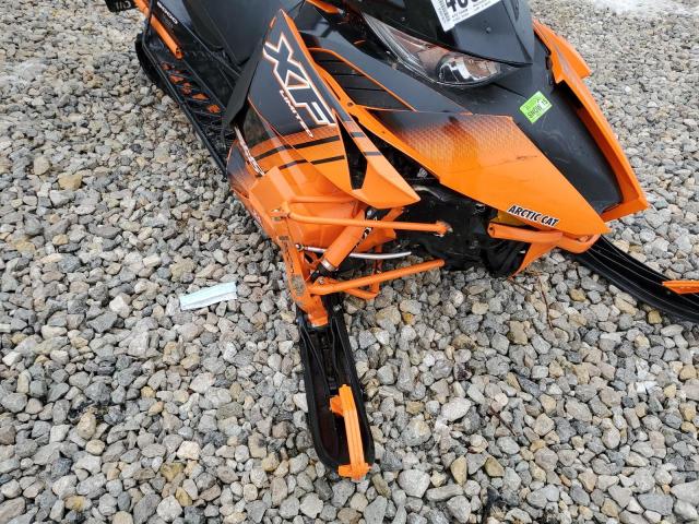 4UF14SNW0ET102768 - 2014 ARCTIC CAT SNOWMOBILE ORANGE photo 9