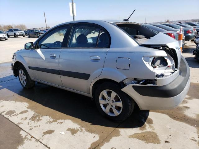 KNADE223696467596 - 2009 KIA RIO BASE SILVER photo 2