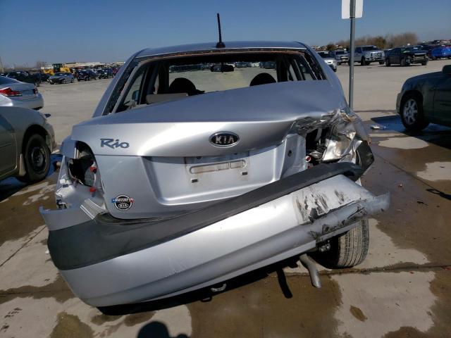 KNADE223696467596 - 2009 KIA RIO BASE SILVER photo 6