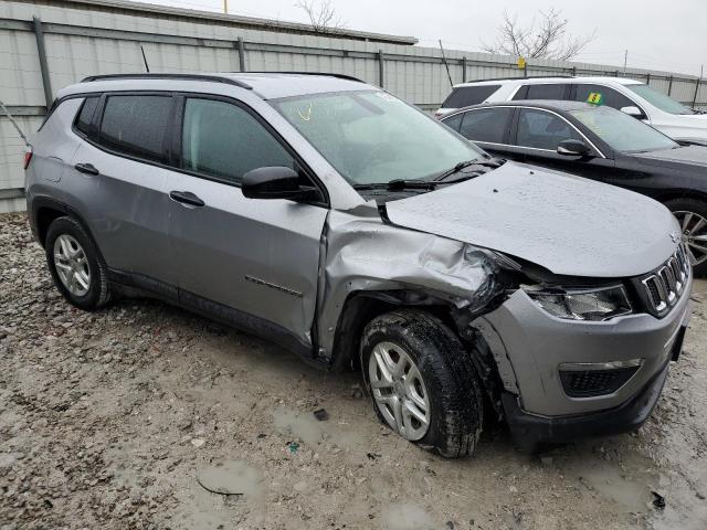 3C4NJCAB6JT186247 - 2018 JEEP COMPASS SPORT GRAY photo 4