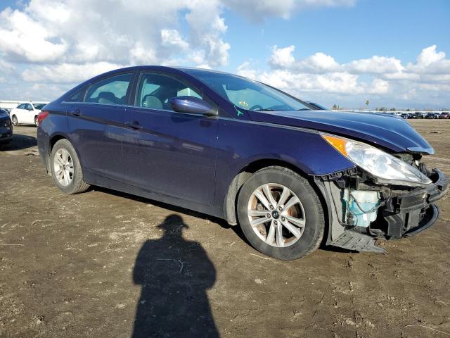 5NPEB4AC7DH679659 - 2013 HYUNDAI SONATA GLS BLUE photo 4