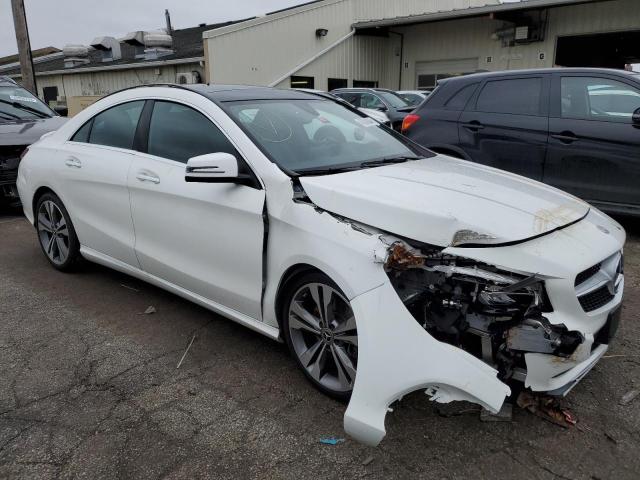 WDDSJ4EB4KN754280 - 2019 MERCEDES-BENZ CLA 250 WHITE photo 4