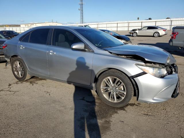 4T1BF1FK2GU226240 - 2016 TOYOTA CAMRY LE SILVER photo 4