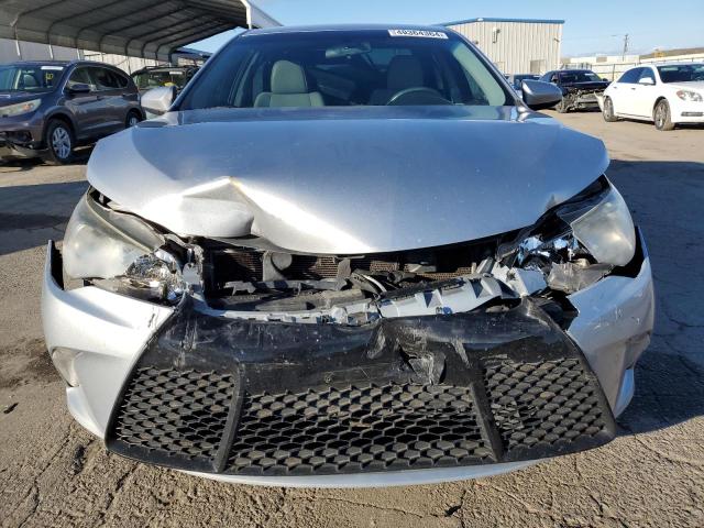 4T1BF1FK2GU226240 - 2016 TOYOTA CAMRY LE SILVER photo 5