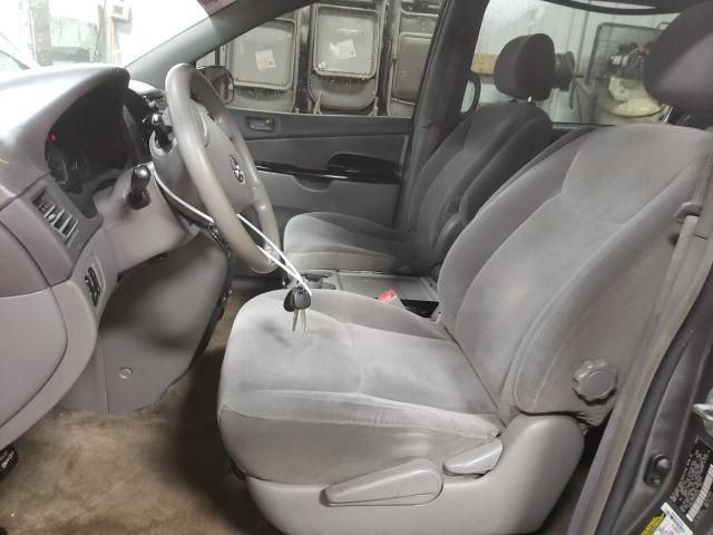 5TDZA23C05S292436 - 2005 TOYOTA SIENNA CE GRAY photo 7