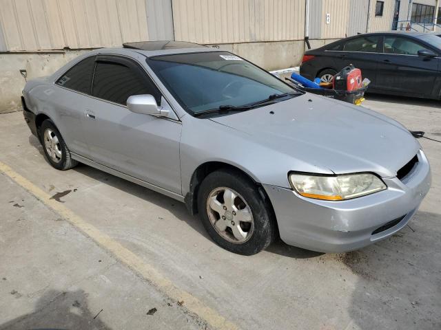 1HGCG32512A003068 - 2002 HONDA ACCORD EX GRAY photo 4