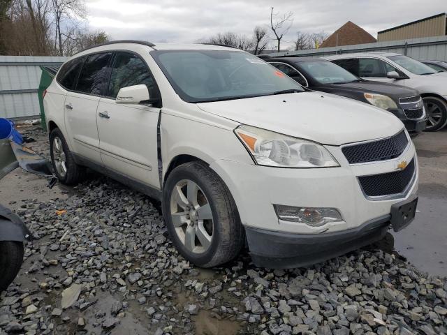 1GNLVHED3AJ232247 - 2010 CHEVROLET TRAVERSE LTZ WHITE photo 4