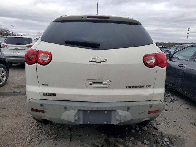 1GNLVHED3AJ232247 - 2010 CHEVROLET TRAVERSE LTZ WHITE photo 6