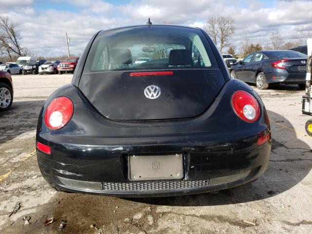 3VWPW3AG0AM017953 - 2010 VOLKSWAGEN NEW BEETLE BLACK photo 6