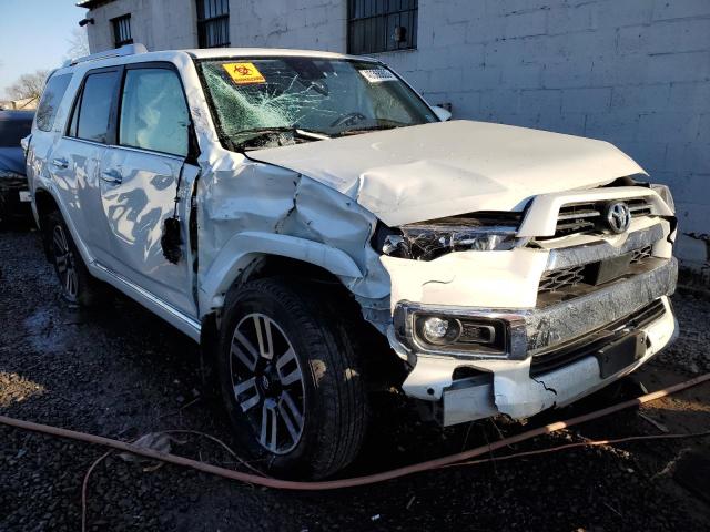 JTEKU5JRXM5852657 - 2021 TOYOTA 4RUNNER TRAIL WHITE photo 4