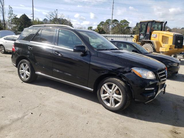 4JGDA5HB4EA347412 - 2014 MERCEDES-BENZ ML 350 4MATIC BLACK photo 4