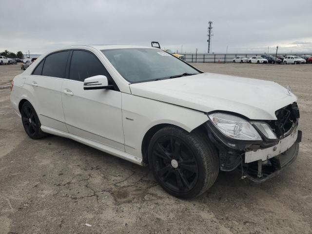 WDDHF5KB8CA535272 - 2012 MERCEDES-BENZ E 350 WHITE photo 4