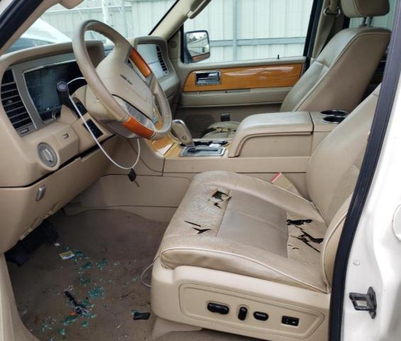 5LMFU27597LJ08565 - 2007 LINCOLN NAVIGATOR 白色 照片 7