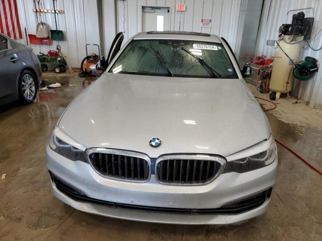 WBAJA7C54KWW13544 - 2019 BMW 530 XI SILVER photo 5