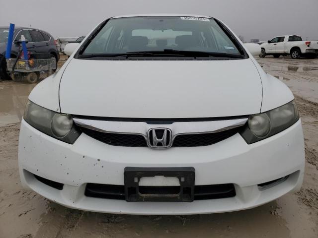 19XFA16549E047326 - 2009 HONDA CIVIC LX WHITE photo 5