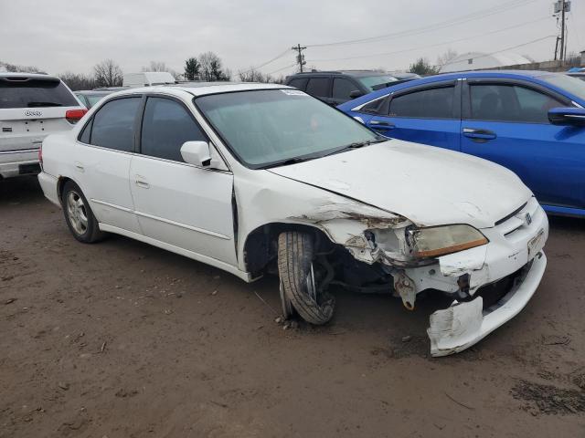 JHMCG667XYC013556 - 2000 HONDA ACCORD EX WHITE photo 4