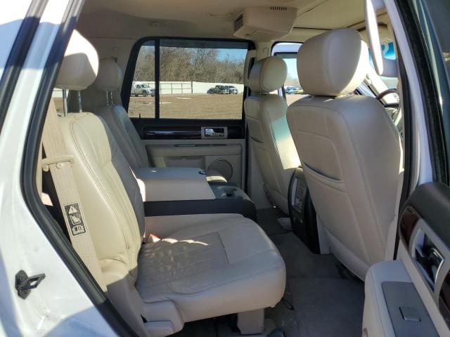 5LMFU27R63LJ00680 - 2003 LINCOLN NAVIGATOR თეთრი ფოტო 11