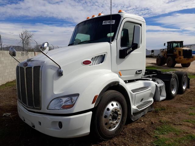 1XPBDP9X1JD499969 - 2018 PETERBILT 579 WHITE photo 2