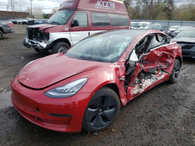 5YJ3E1EB6JF130348 - 2018 TESLA MODEL 3 RED photo 2