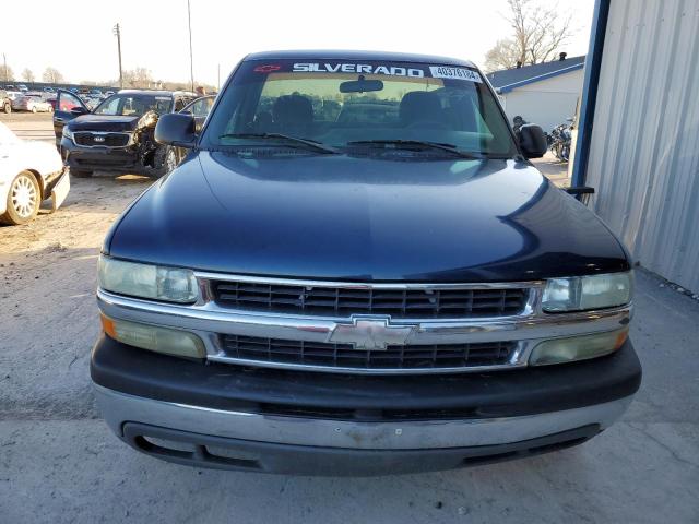 1GCEC14WX2Z332995 - 2002 CHEVROLET SILV1500 4 C1500 BLUE photo 5