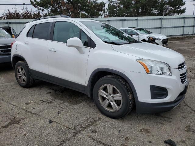 3GNCJPSBXGL267684 - 2016 CHEVROLET TRAX 1LT WHITE photo 4