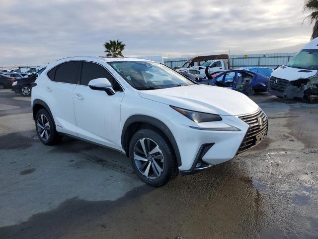 JTJGJRDZ6L5003482 - 2020 LEXUS NX 300H WHITE photo 4