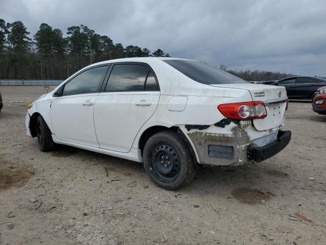 5YFBU4EE5CP021140 - 2012 TOYOTA COROLLA BASE WHITE photo 2