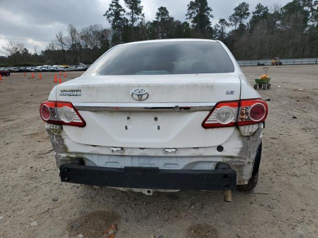 5YFBU4EE5CP021140 - 2012 TOYOTA COROLLA BASE WHITE photo 6