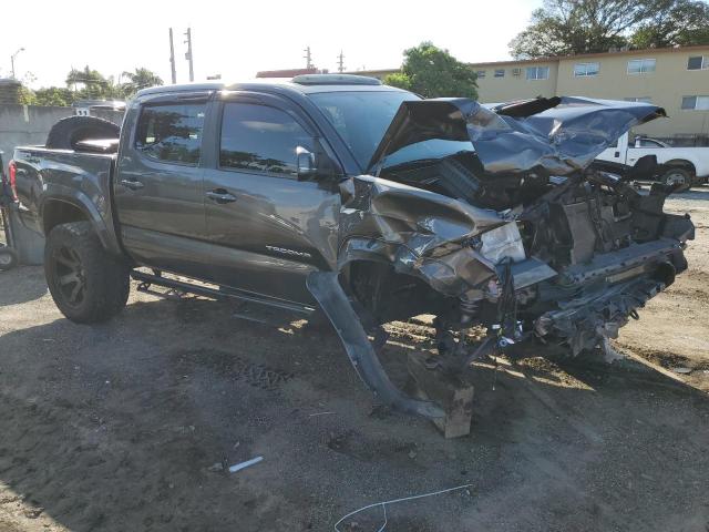 5TFAZ5CN3GX004561 - 2016 TOYOTA TACOMA DOUBLE CAB 灰色 照片 4