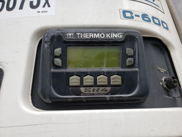 1UYVS2538L6837614 - 2020 UTILITY TL WHITE photo 8