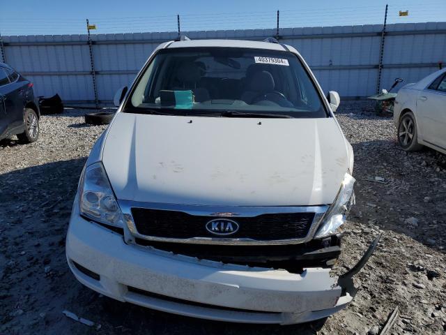 KNDMG4C79B6374801 - 2011 KIA SEDONA LX WHITE photo 5