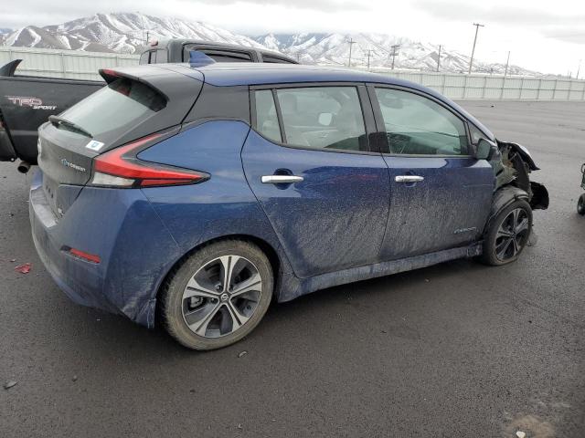 1N4AZ1CP9JC308430 - 2018 NISSAN LEAF S BLUE photo 3