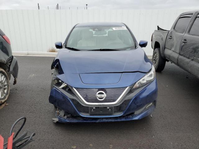 1N4AZ1CP9JC308430 - 2018 NISSAN LEAF S BLUE photo 5