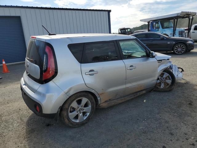 KNDJN2A22K7699076 - 2019 KIA SOUL SILVER photo 3