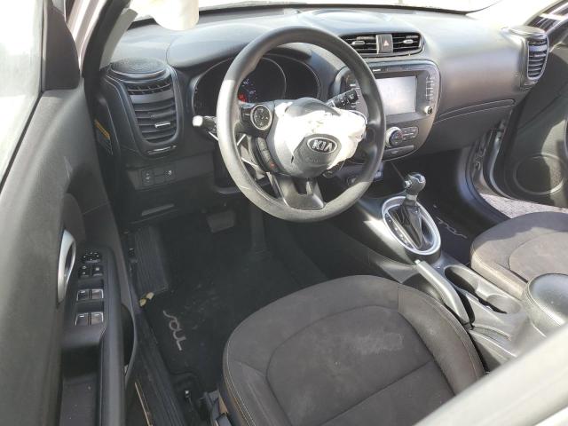 KNDJN2A22K7699076 - 2019 KIA SOUL SILVER photo 8