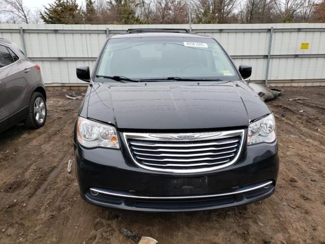 2C4RC1BG9GR260265 - 2016 CHRYSLER TOWN & COU TOURING შავი ფოტო 5