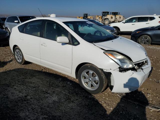 JTDKB20U453054991 - 2005 TOYOTA PRIUS WHITE photo 4