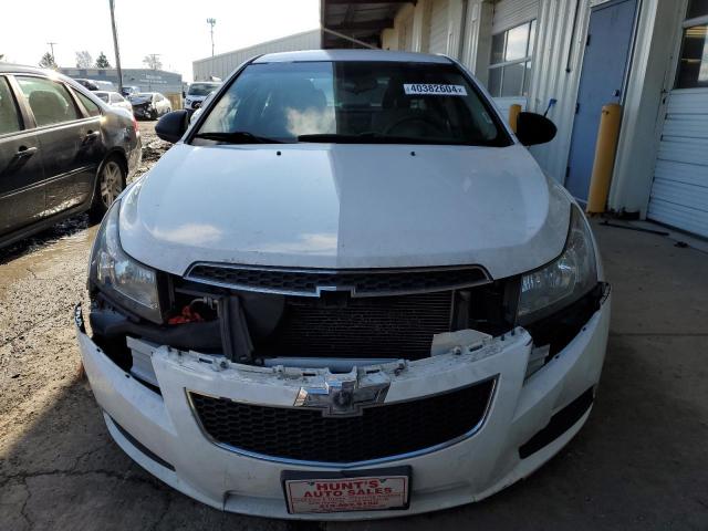 1G1PA5SH7E7387682 - 2014 CHEVROLET CRUZE LS WHITE photo 5