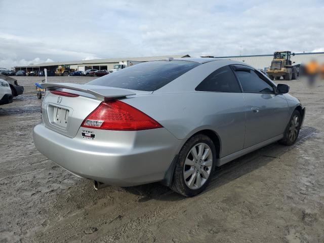 1HGCM82686A011561 - 2006 HONDA ACCORD EX SILVER photo 3