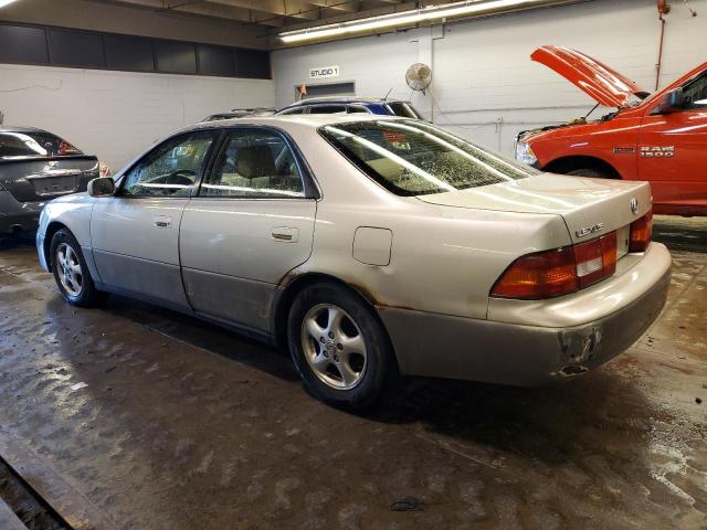 JT8BF28G3W5028454 - 1998 LEXUS ES 300 TAN photo 2