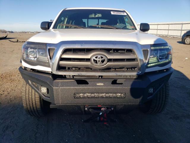 3TMJU4GN5AM095039 - 2010 TOYOTA TACOMA DOUBLE CAB PRERUNNER WHITE photo 5