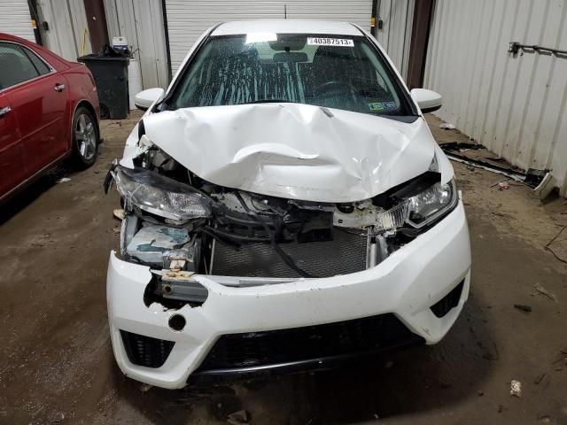 JHMGK5H56GX000140 - 2016 HONDA FIT LX أبيض صورة 5