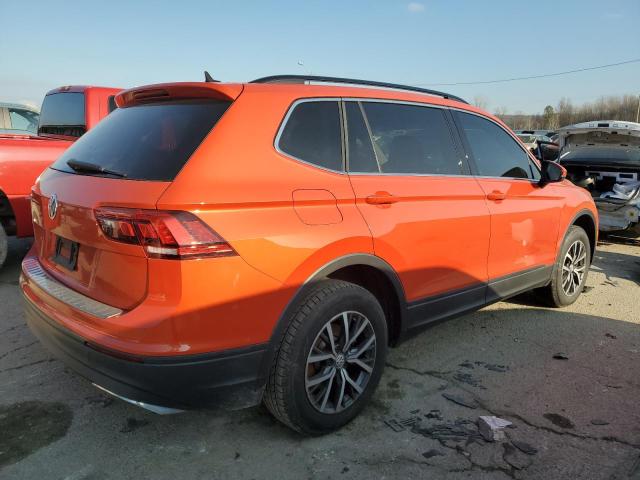 3VV3B7AX0KM117820 - 2019 VOLKSWAGEN TIGUAN SE ORANGE photo 3